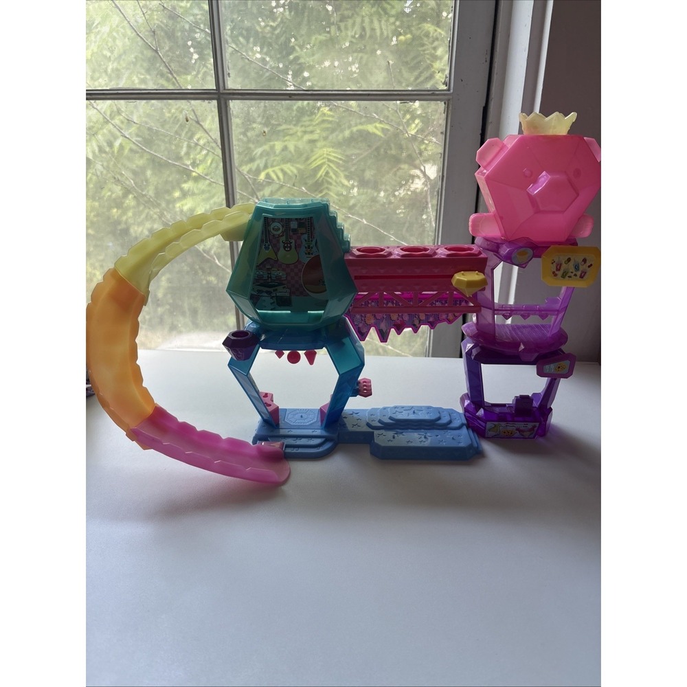 Mattel DreamWorks Trolls Band Together Toys, Mount Rageous Playset